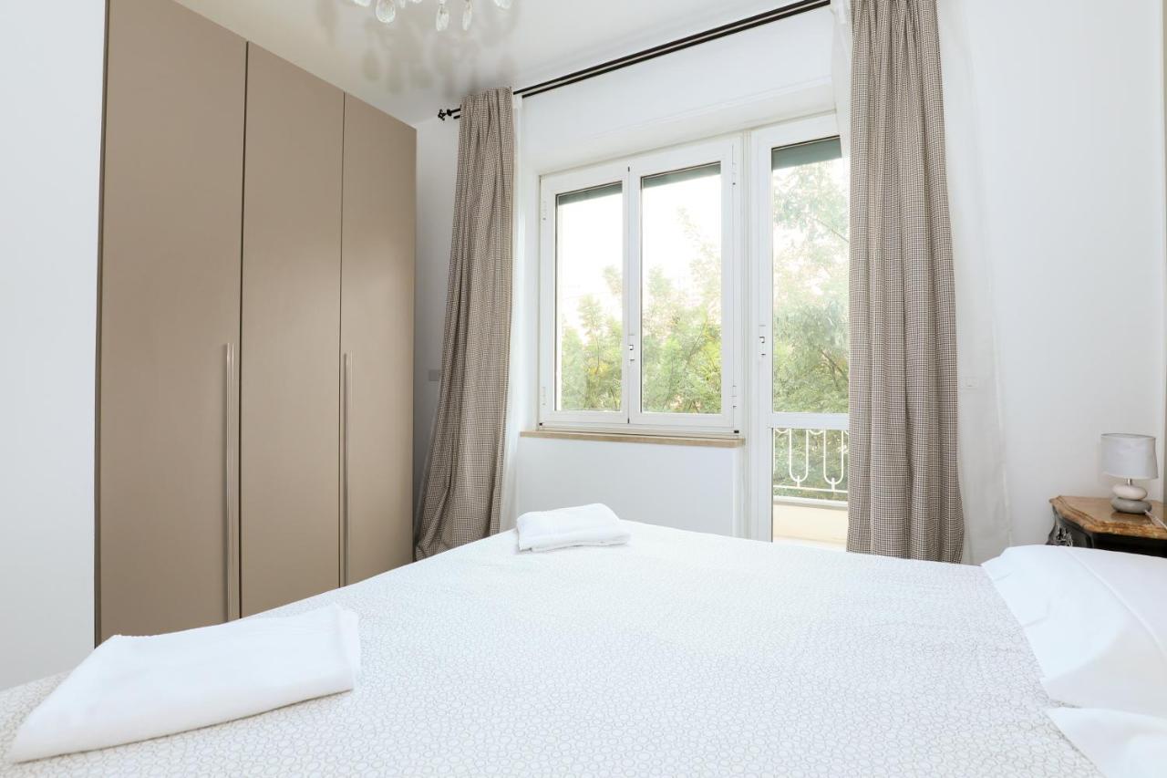 Centro Residenze Domus Sofiae Apartman Genova Kültér fotó