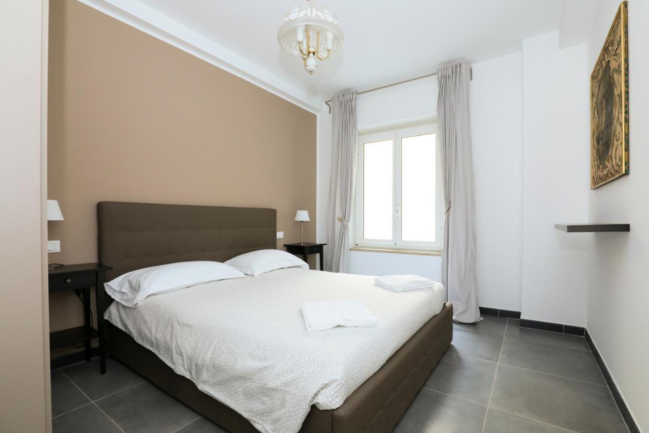 Centro Residenze Domus Sofiae Apartman Genova Kültér fotó