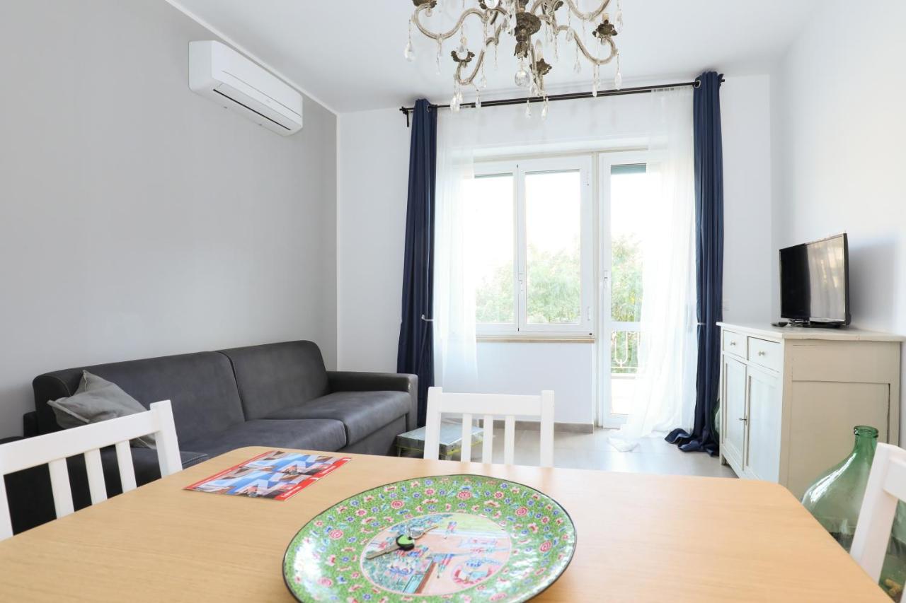 Centro Residenze Domus Sofiae Apartman Genova Kültér fotó