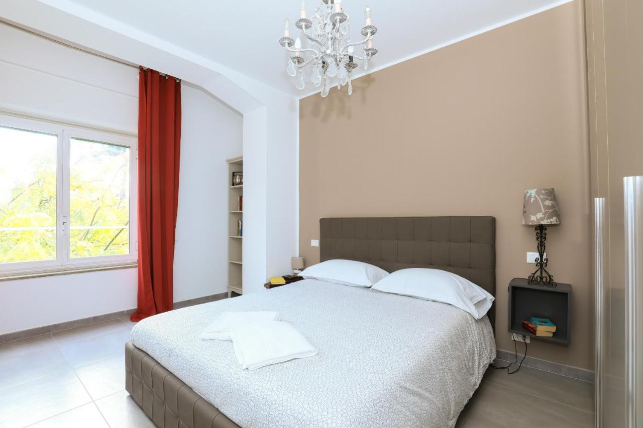 Centro Residenze Domus Sofiae Apartman Genova Kültér fotó