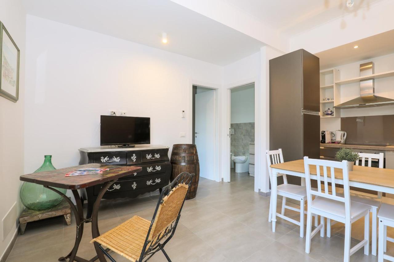 Centro Residenze Domus Sofiae Apartman Genova Kültér fotó